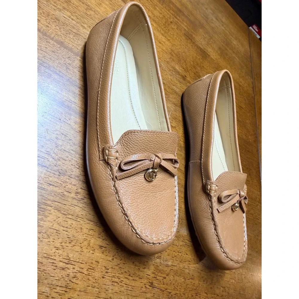 Michael Kors Lillie Moccasin Women 7.5 Tan Excellent Pebbled Leather Flats MG19F
